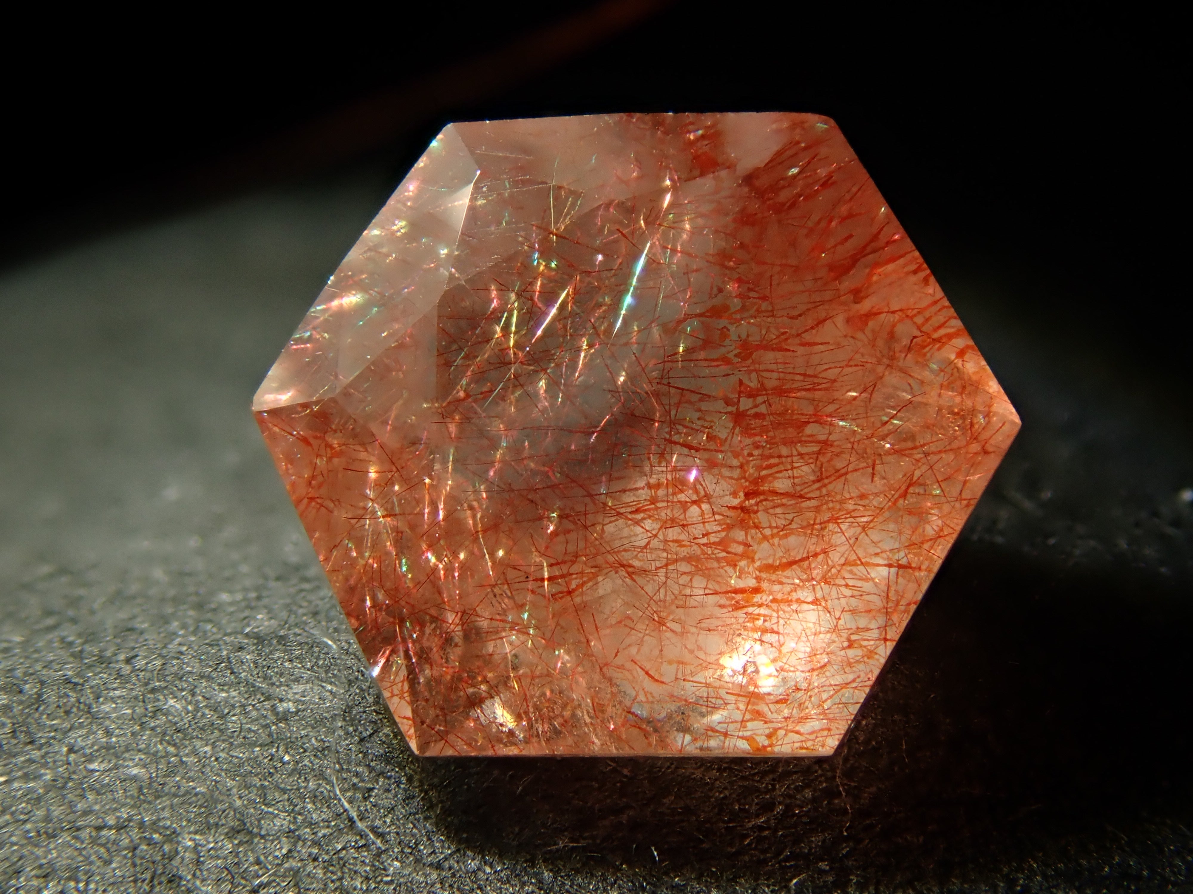 ストロベリークォーツ 0.815ctルース