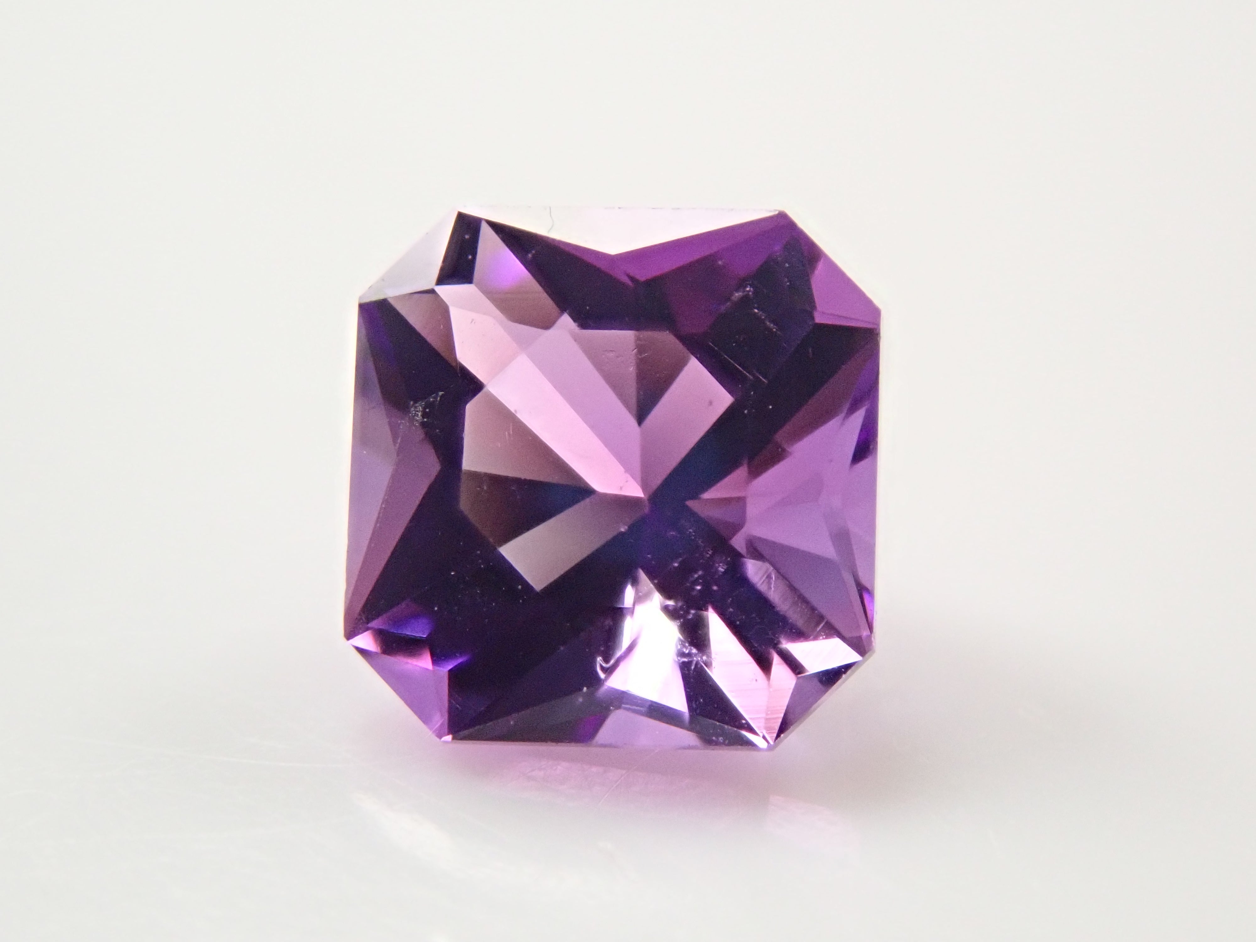 カシャライアメジスト 0.430ctルース