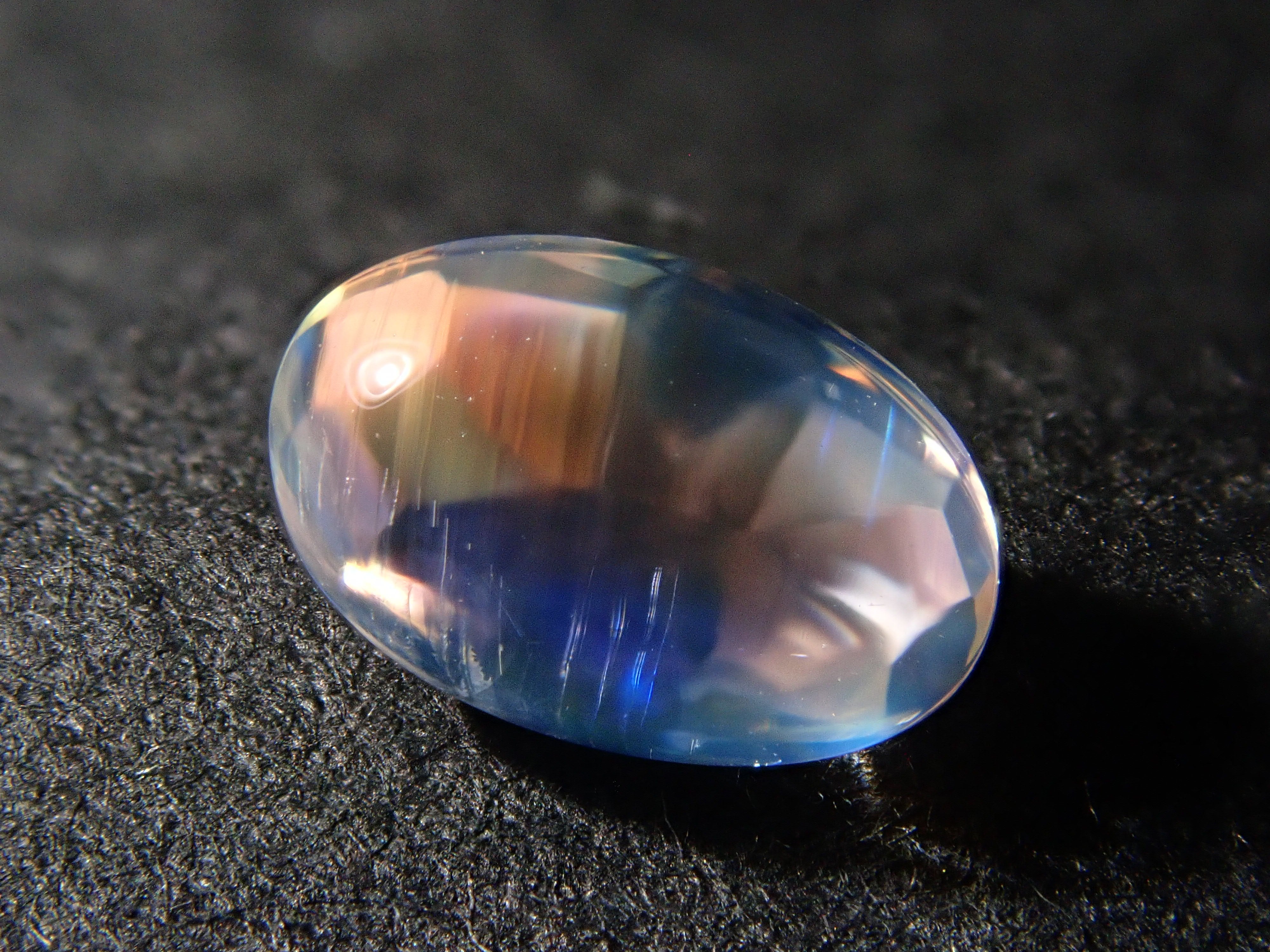 インド産アンデシン・ラブラドライト（通称名 レインボームーン