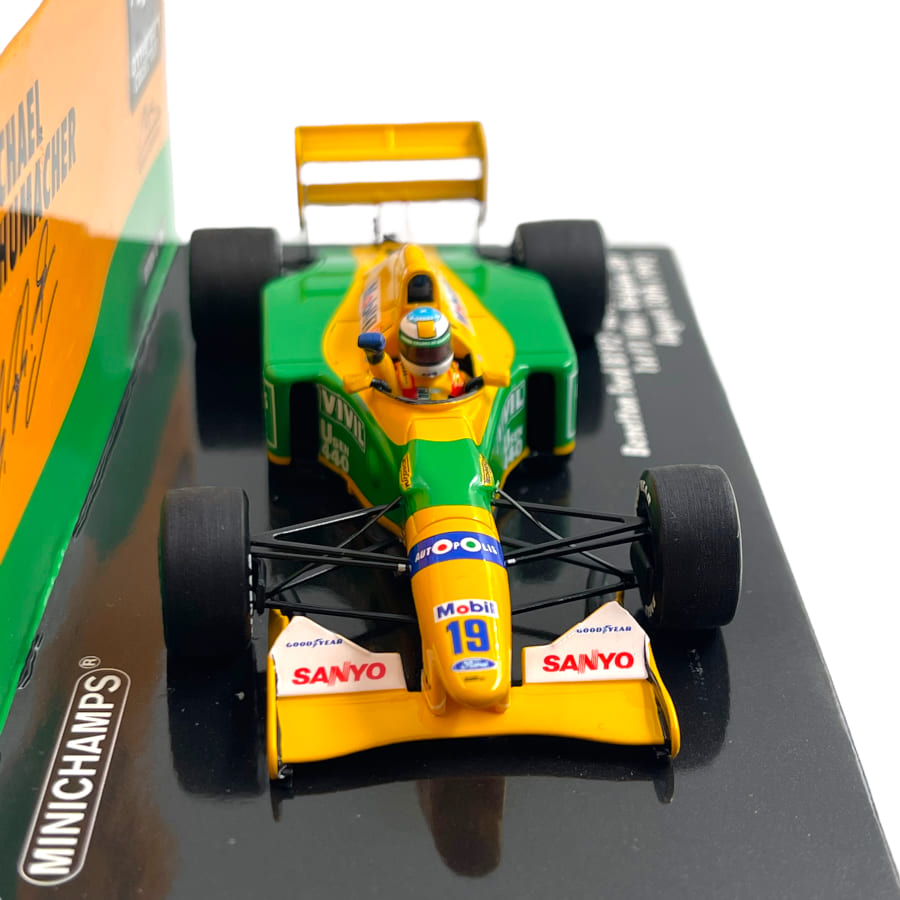Modellino F1 Minichamps 1/43 Benetton Ford B192 M. Schumacher #19