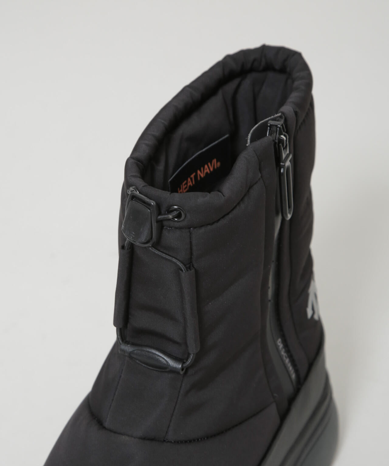 DESCENTE / DTRACE PAD HI