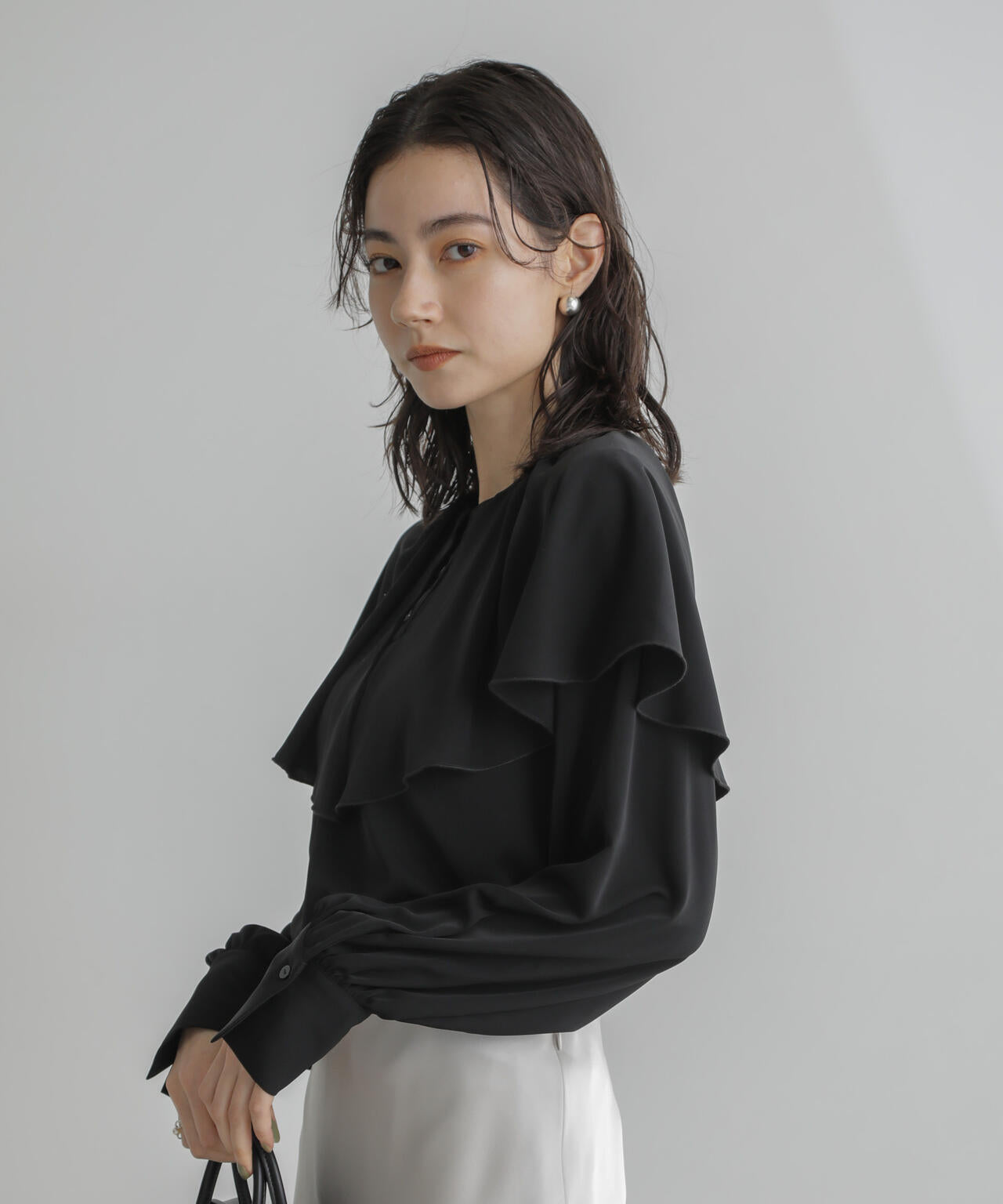 ケープ ブラウス