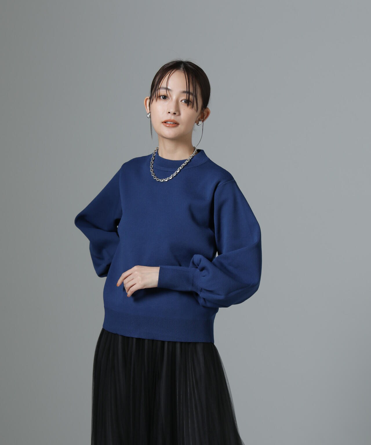 総針 ニット クルーネック トップス ( セットアップ 可 )