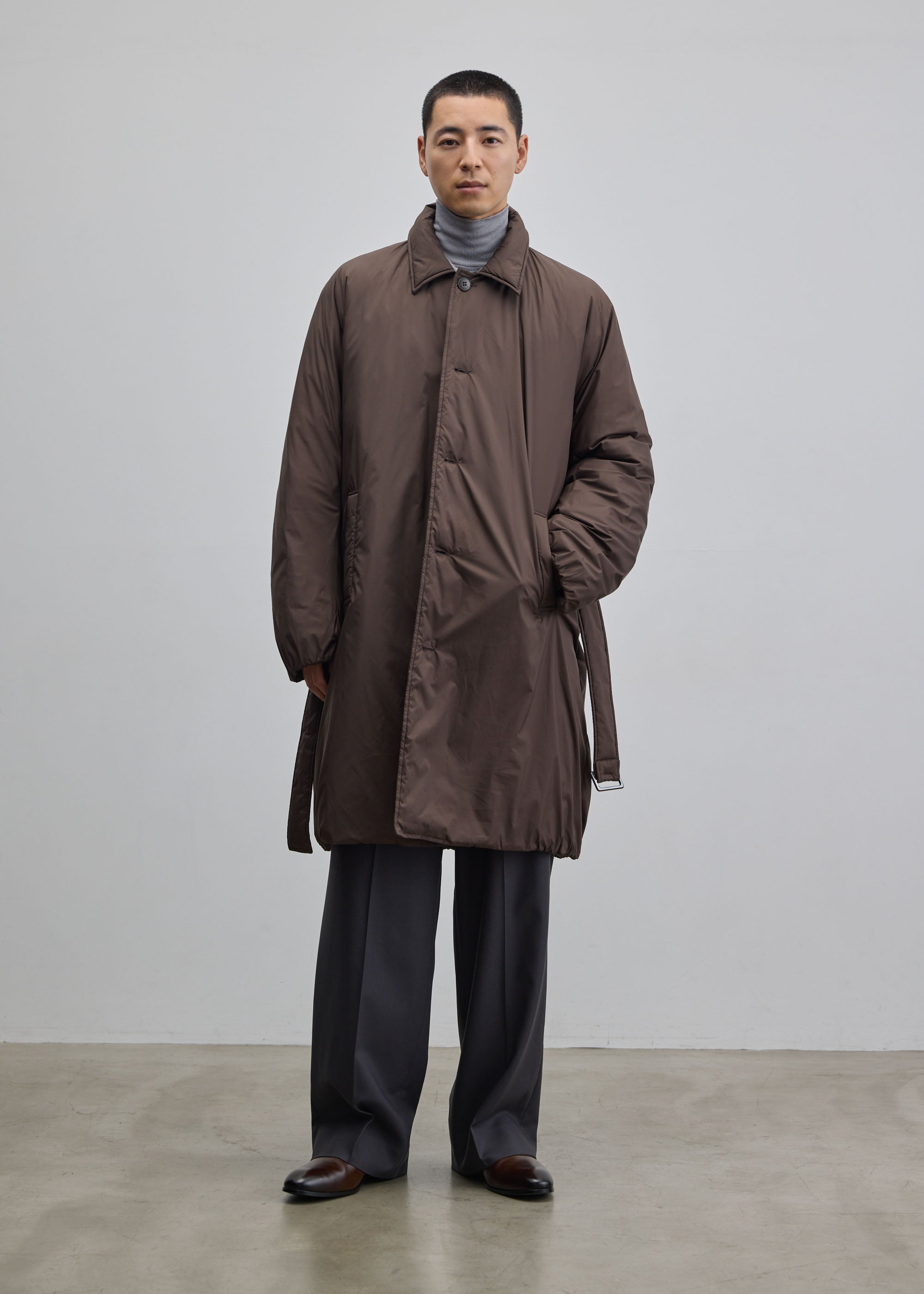 TAION / ステンカラーダウンコート｜SOÉJU k - SOÉJU online store