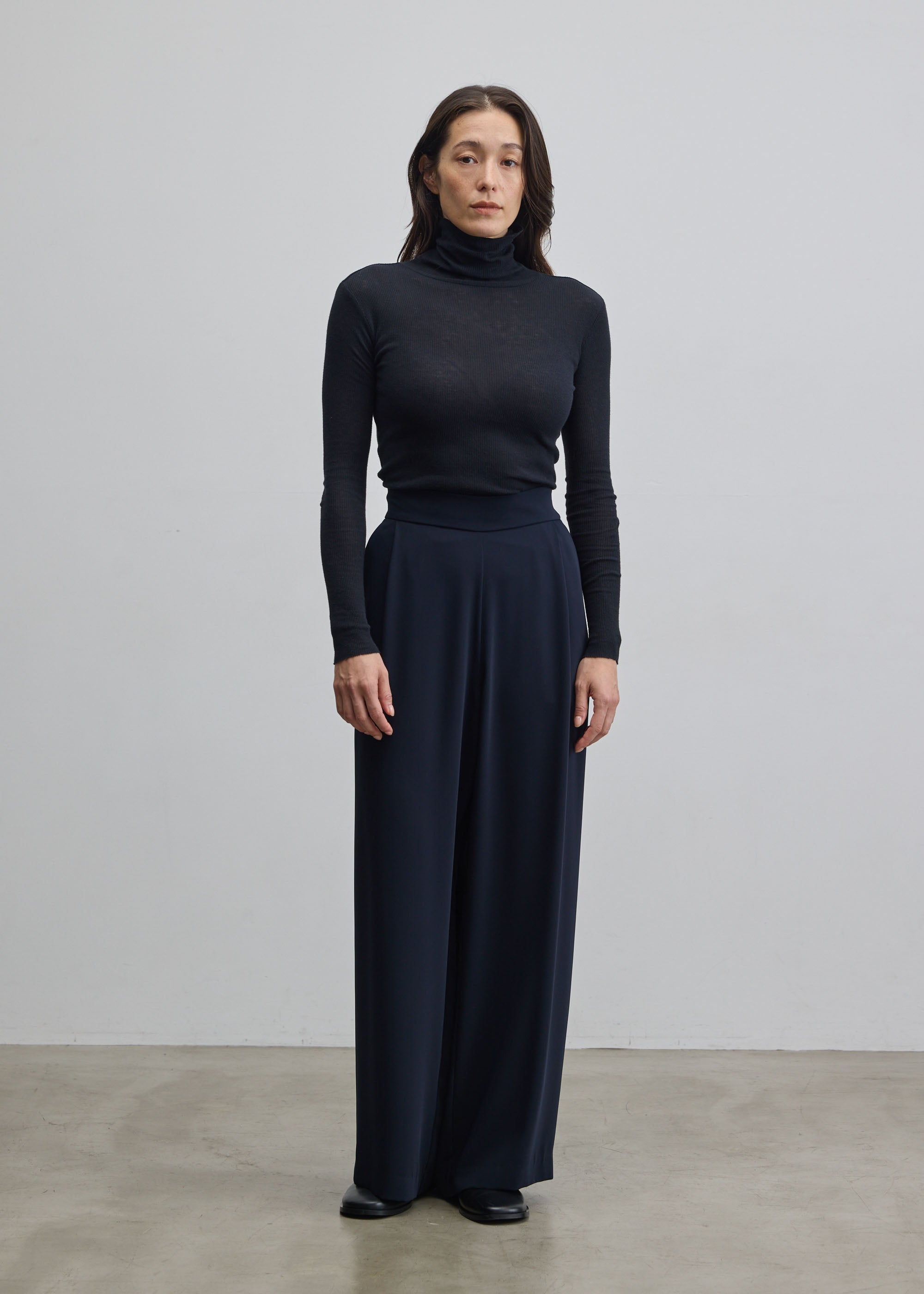 カシミヤ混タートルネックカットソー - SOÉJU online store｜上質な