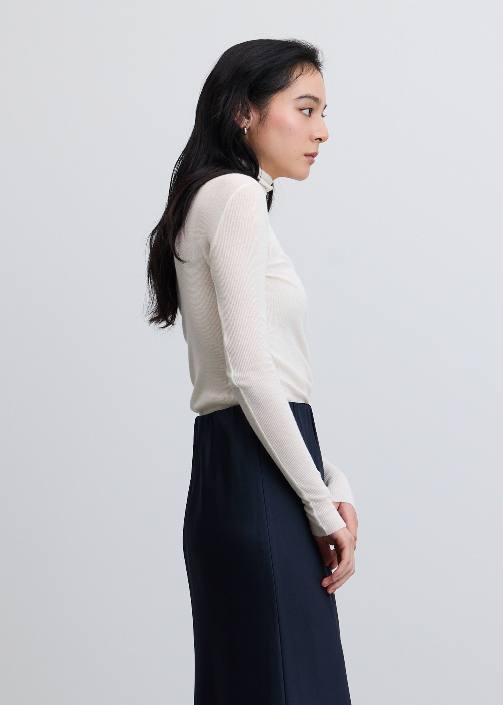 カシミヤ混タートルネックカットソー - SOÉJU online store｜上質な