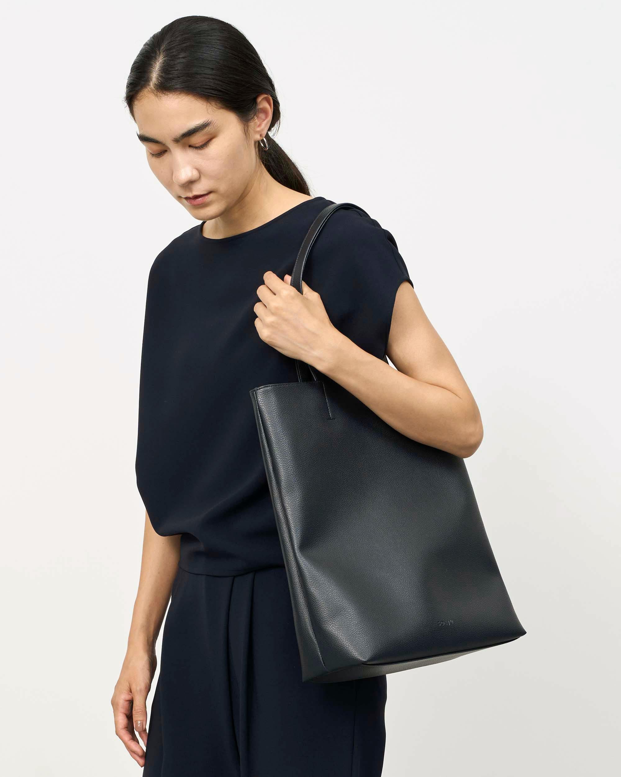 ヴィーガンレザレットマチ付きトートバッグ - SOÉJU online store