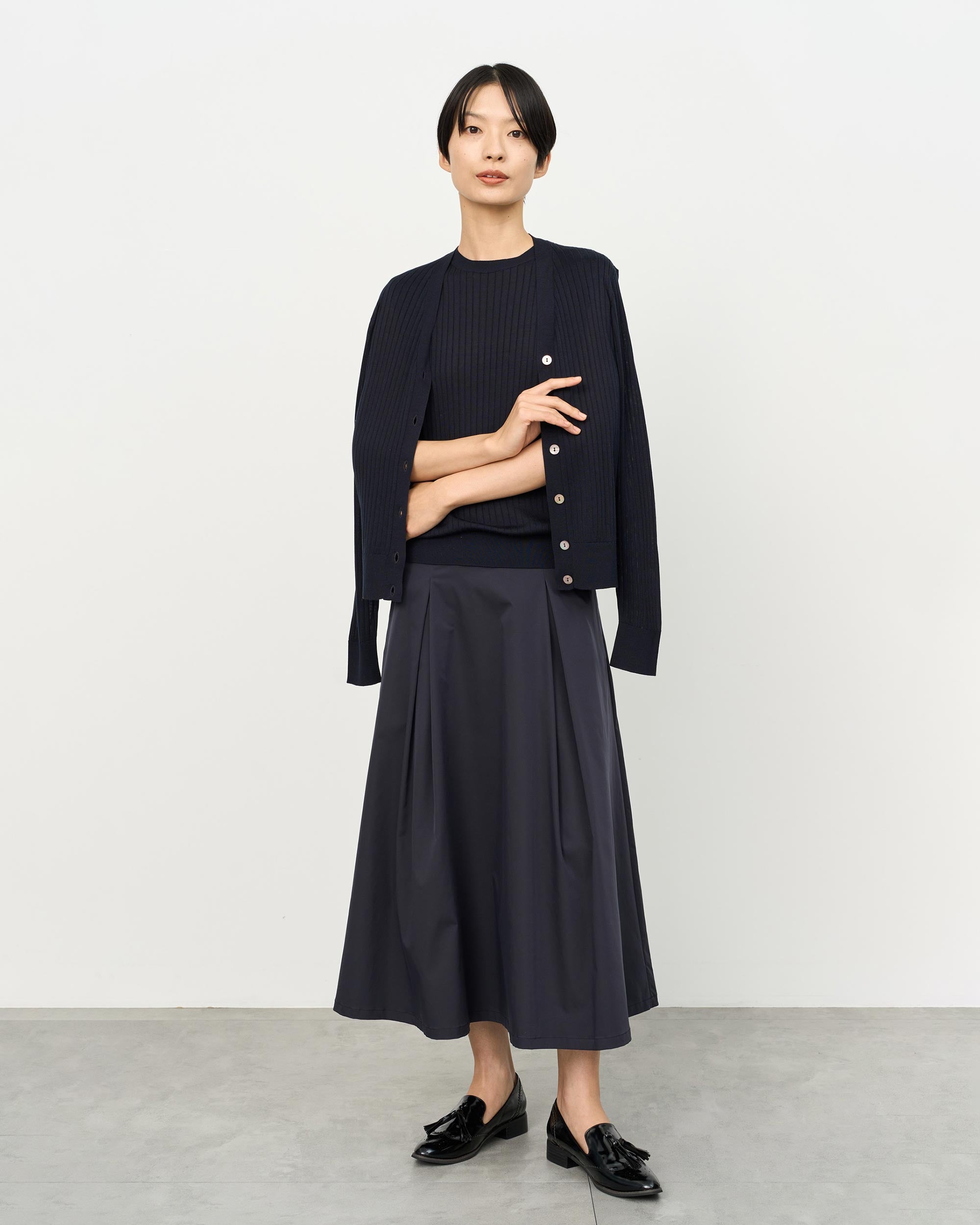 シルクワイドリブノースリーブニット - SOÉJU online store｜上質な