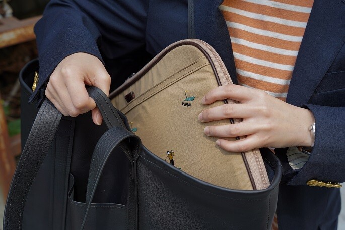 旅先にとっておき「SLOWの新型トートバッグ」｜SLOW – スロウ 公式EC