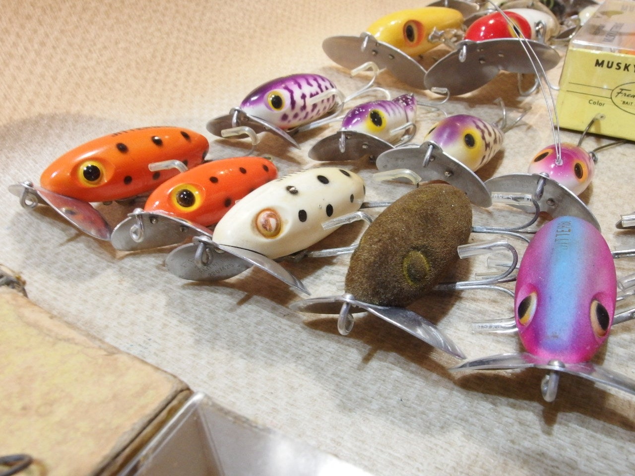 オールドジッターバグ 121個 超大量入荷 | ランブルフィッシュのブログ