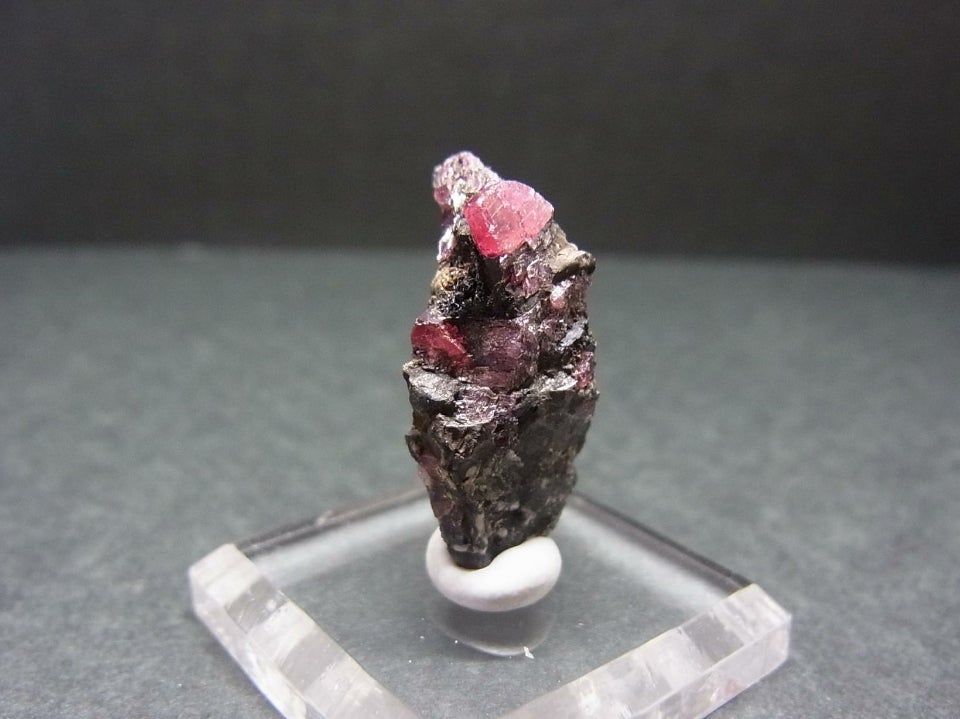 パイロクスマンガン鉱 愛知県 田口鉱山産 | キジの部屋 鉱物と鳥見