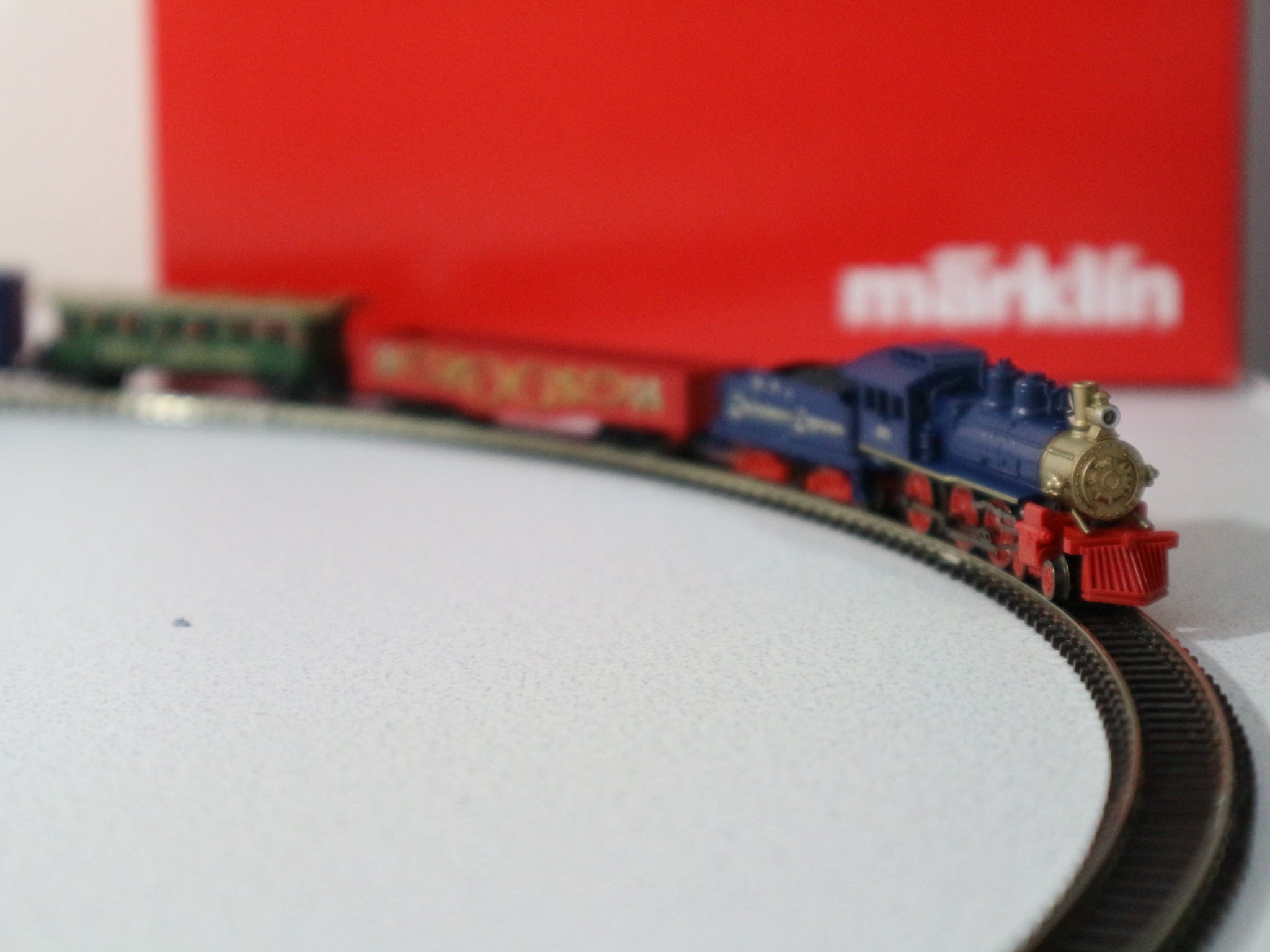 メルクリン Zゲージ スターターセットの紹介♪ marklin 81845