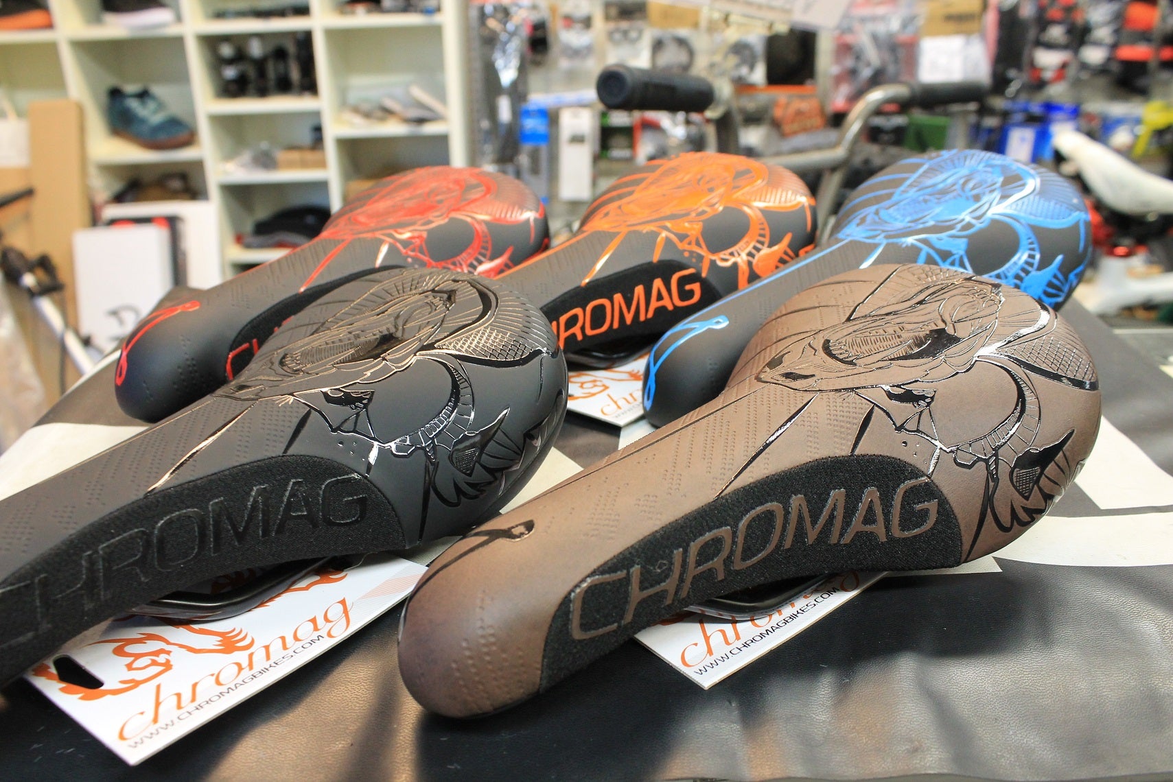 CHROMAGの新しいサドルが入荷しました。 | スタッフブログ｜BIKE SHOP RAG