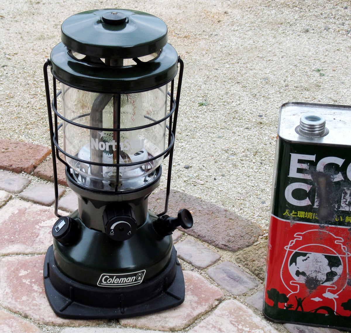 コールマン ノーススター2000の点灯試験。 | 山と道具と