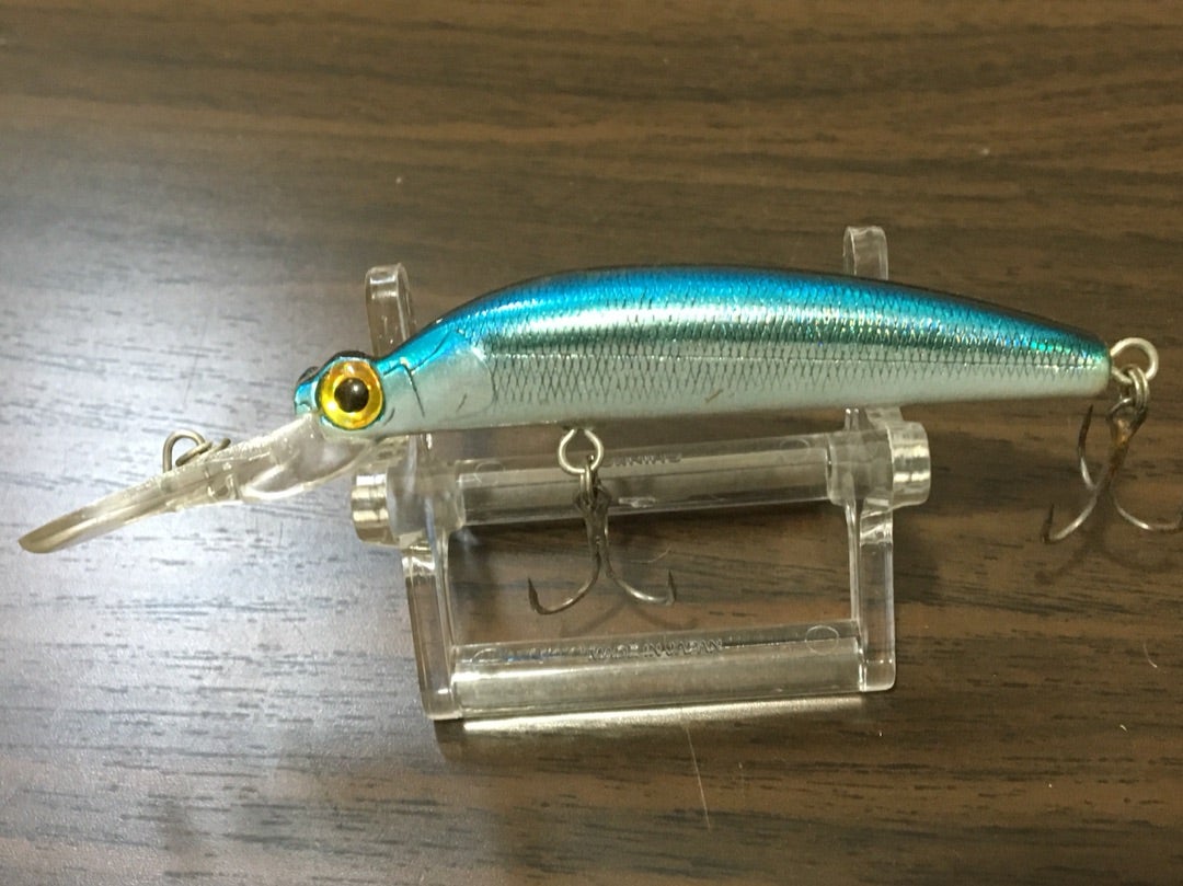 ムラセ ハンドメイド ミノー 黒コパーかな？ ムラセ ハンドメイド