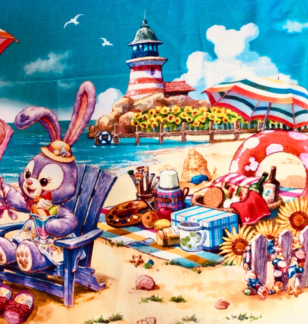 家の壁がビーチになってしまったバスタオル！(ダッフィーのサニー