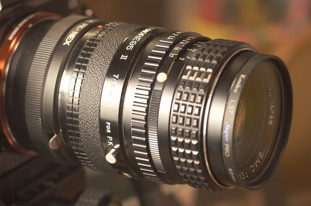 よく晴れた午前、周辺の風景 － コムラーテレモア95の描写