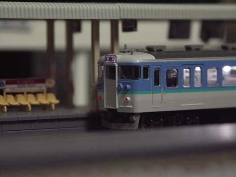 TOMIX】115系1000番台（長野色） C編成入線 | 日常と、鉄道模型の部屋