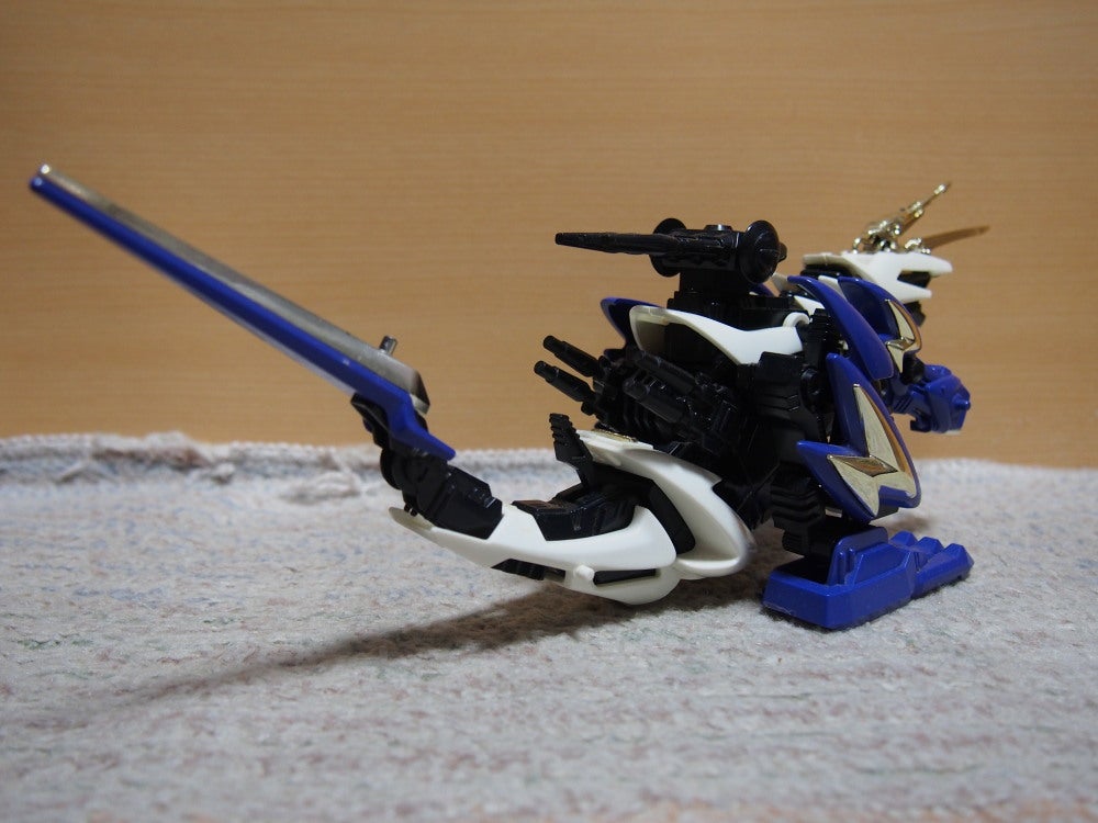 ゾイドその107 ゴッドカイザー | tanishi a.k.a. 田螺のブログ