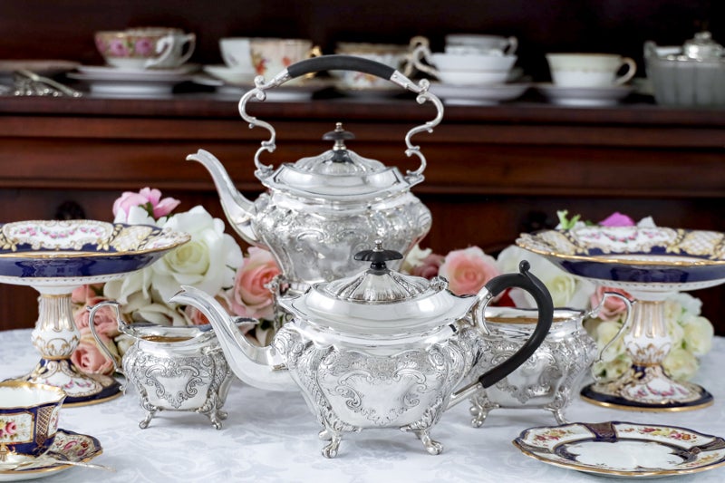 珍しい、シルバープレート製 ティーセット＆ケトル | ロンドン発
