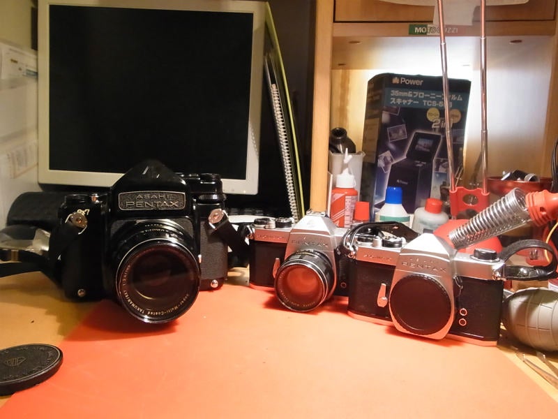 PENTAX 6×7 TTLファインダー露出計動作不良の修理 | motoguzzi な