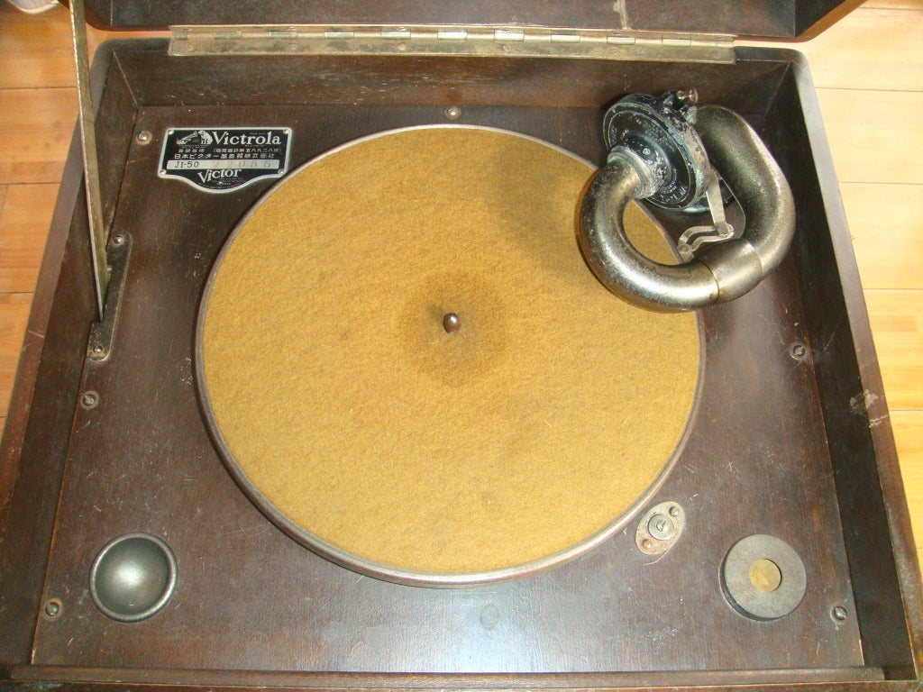 蓄音機「VICTROLA J1-50」（前編） | 時代屋ちとせあめ（アメブロ版）