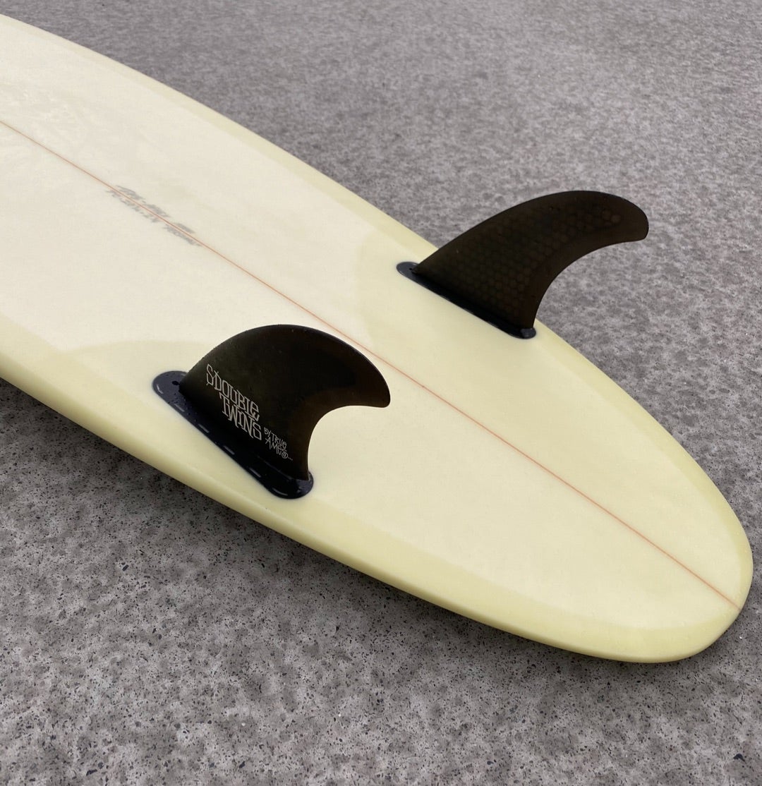 deadkooksニューミッドレングスツインフィンモデル