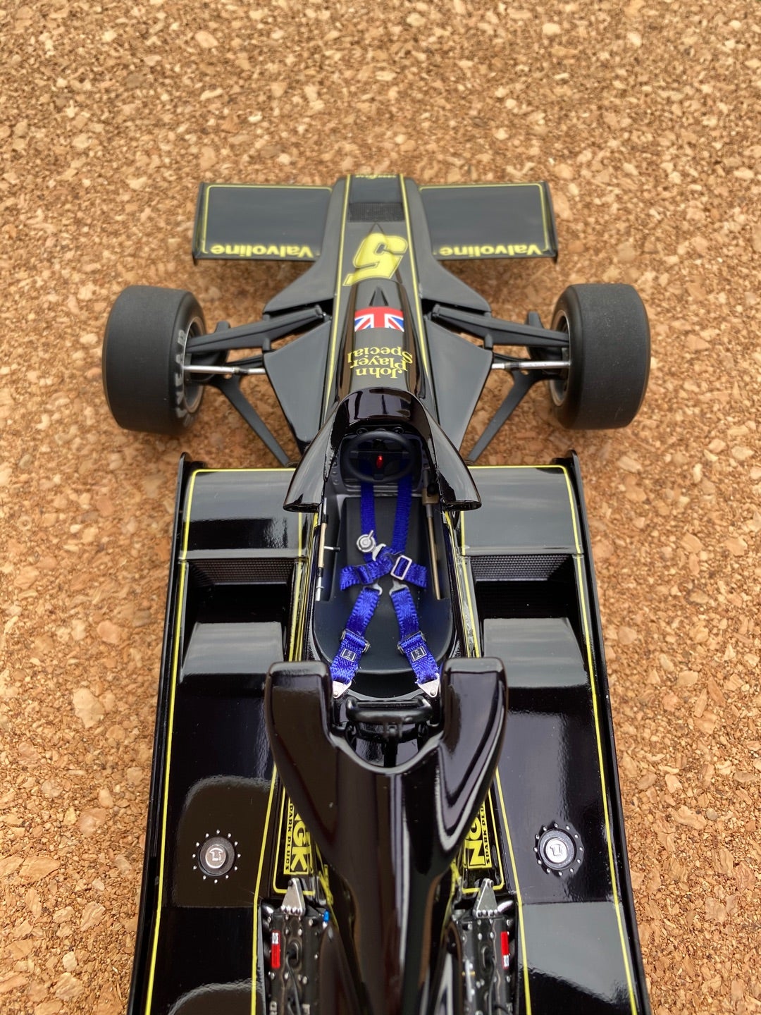 製作記 タミヤ 1/20 TEAM LOTUS J.P.S Mk.Ⅲ (115・完成) | 加古川模型