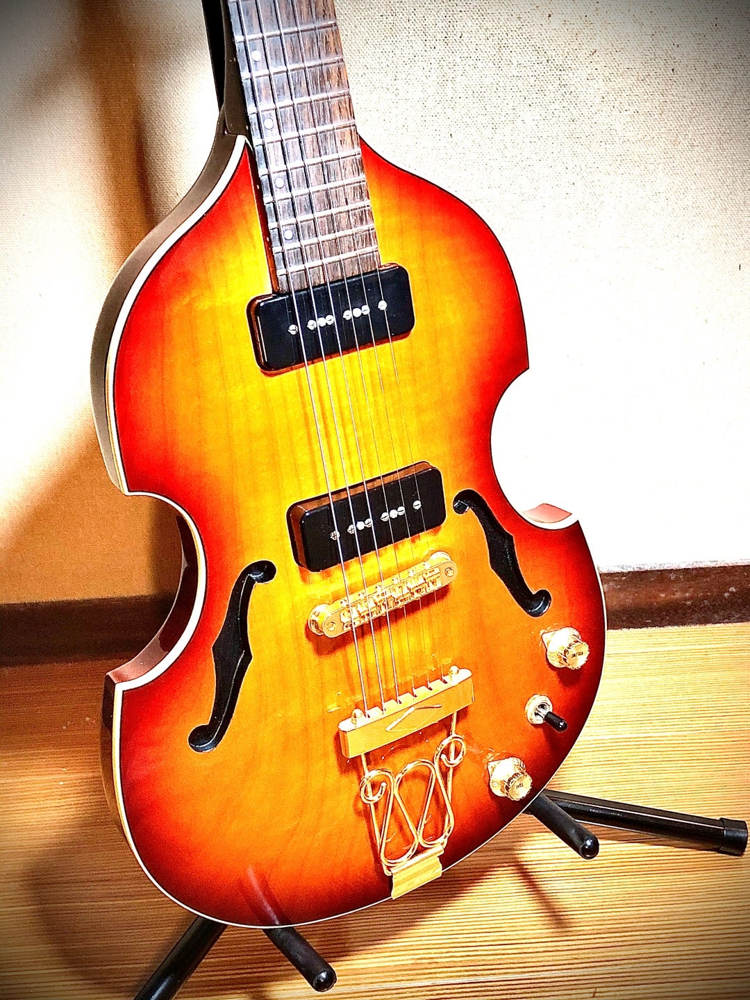 飛鳥モデルのギター （YAMAHA VG-STANDARD ASKA MODEL） | ギター猫