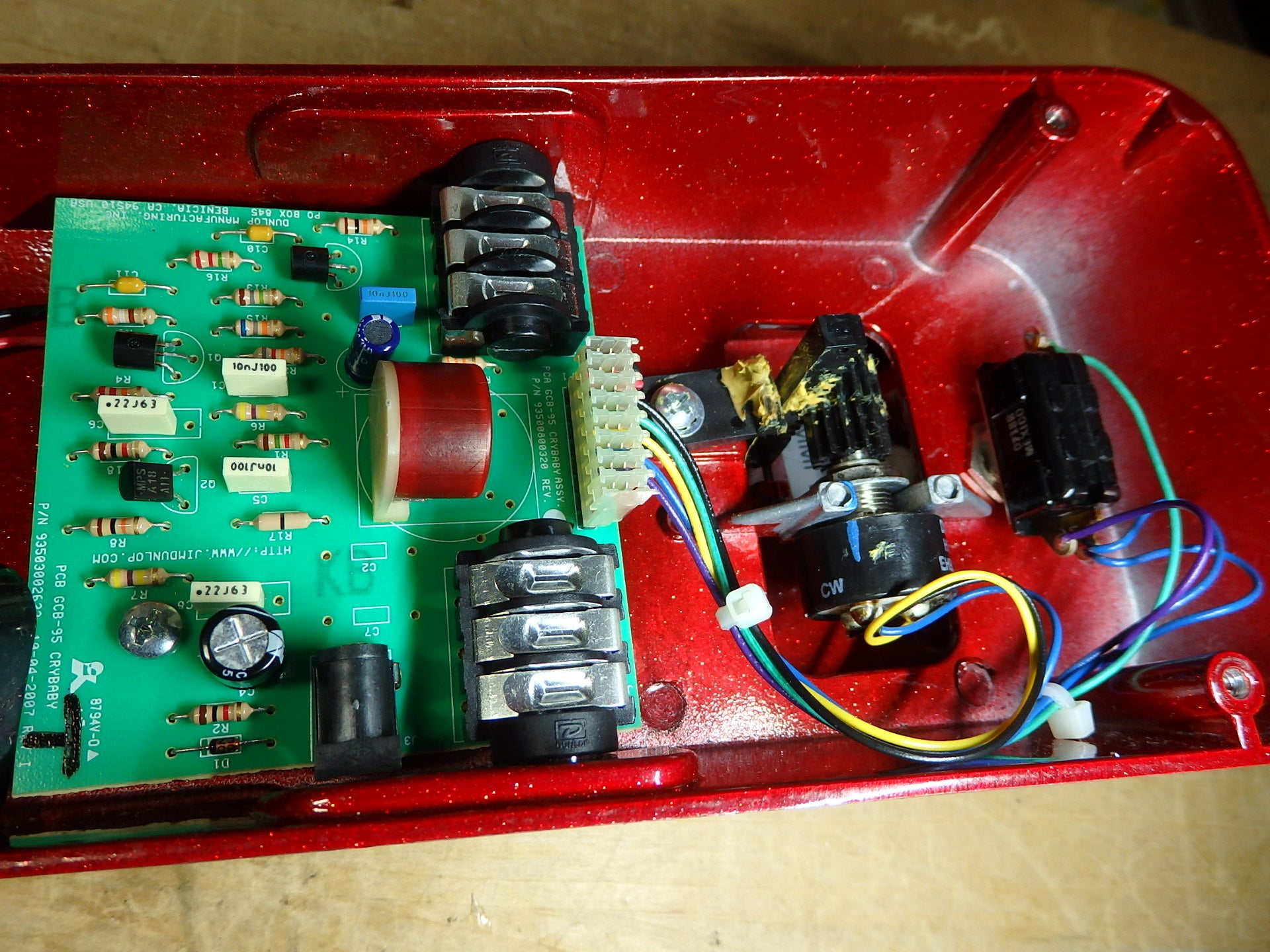 クライベイビー GCB-95 ランプ取り付け トゥルーバイパス改造 配線