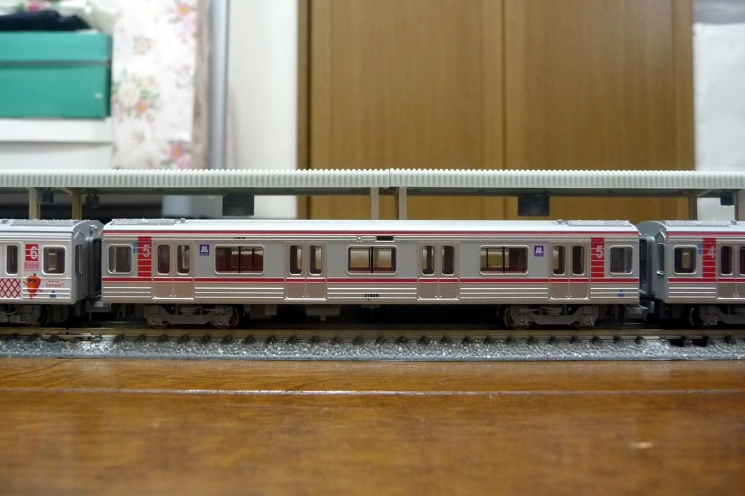 マイクロエース Osaka Metro 21系 更新改造車 御堂筋線セット入線