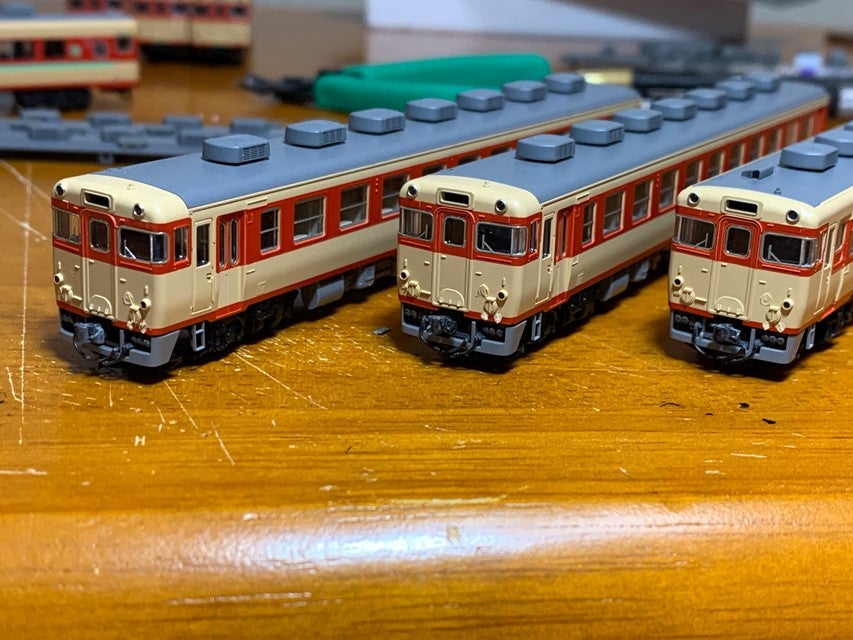 Tomixさん、KATOさんを待てないから自分で急行「ちくま」を作るぞ