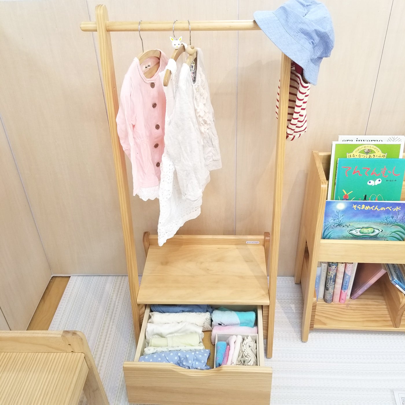 入園準備に♪収納力もばっちり！ ノスタ キッズハンガーラック
