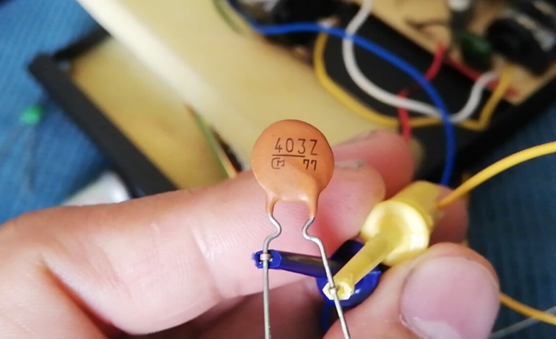 動画up】ペラペラなFUZZを無改造で,音太く(約500円) | いきすぎたDIY