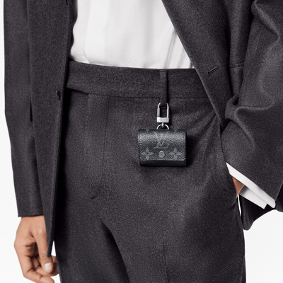 ルイ・ヴィトン「LV・イヤホン ポーチ」M00341「モノグラム