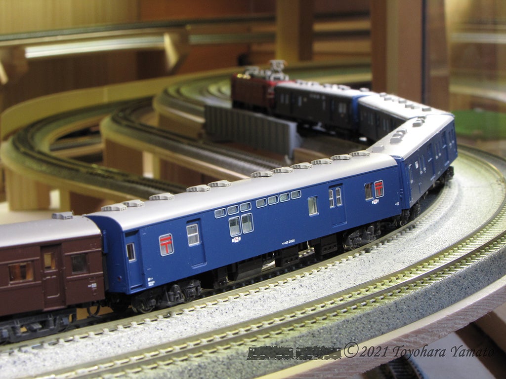 KATO オユ10の非冷房化と関スイ表記 [鉄道模型] | 重単5175 ～鉄道模型