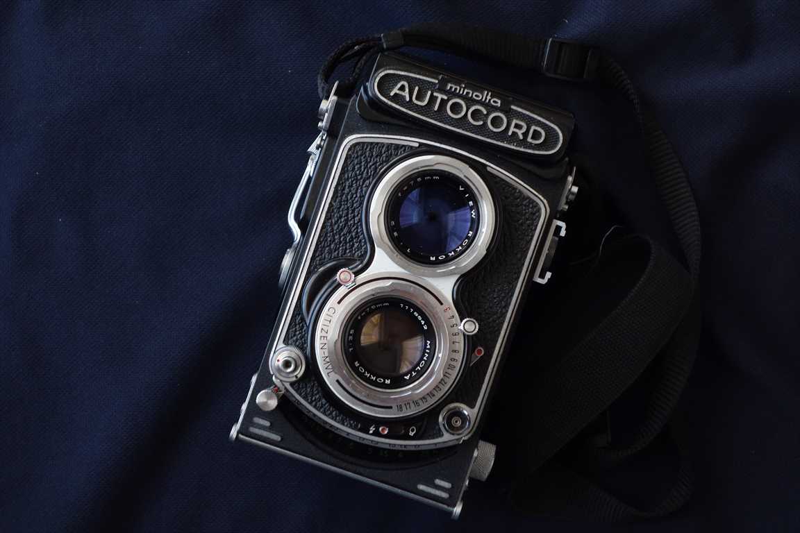 MINOLTA AUTOCORD Ⅲ、ROLLEIFLEXに劣らぬ二眼レフ | 1m71