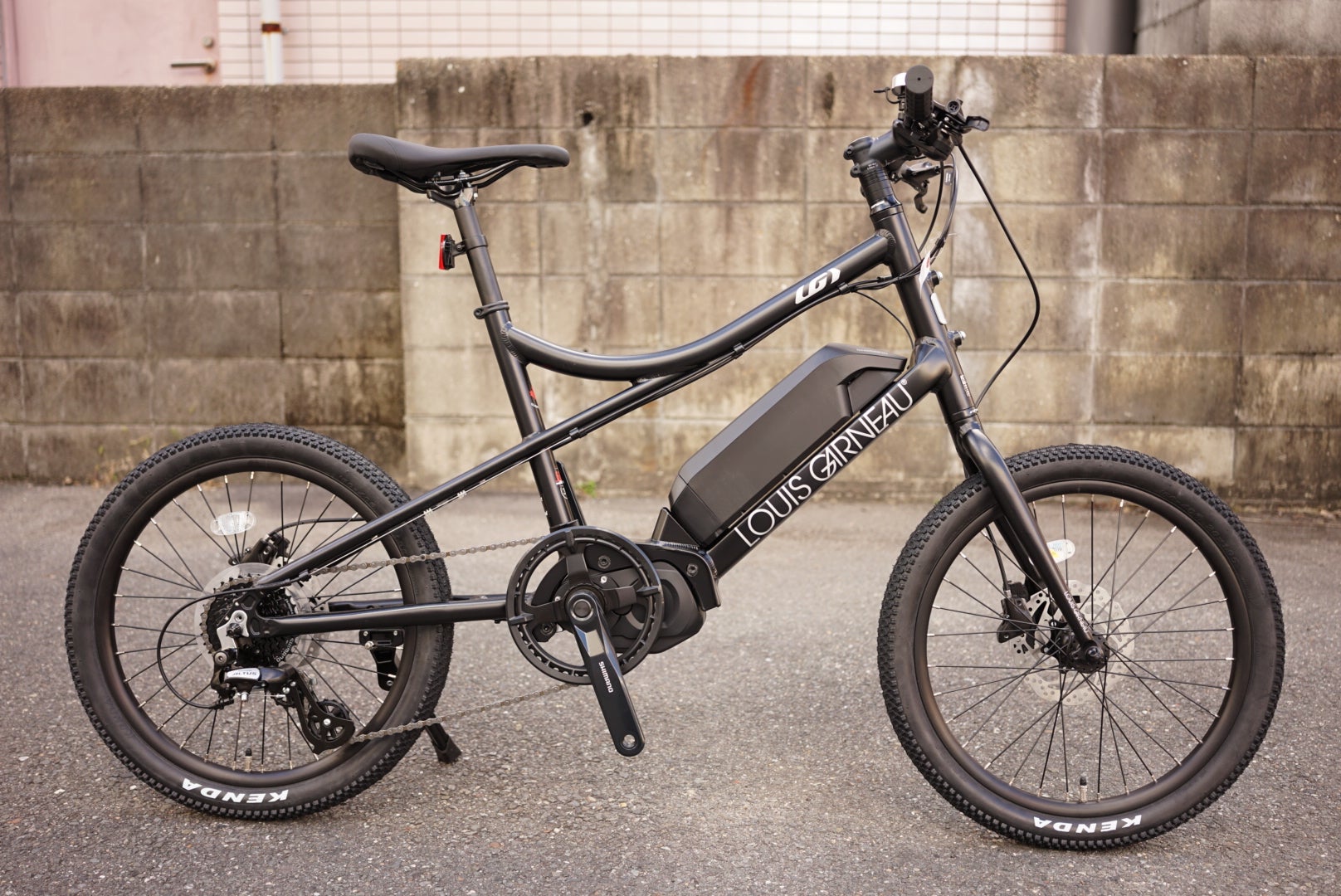 ミニベロEバイク ルイガノ EASEL-Eの紹介 | CSカンザキ阪急千里山ブログ