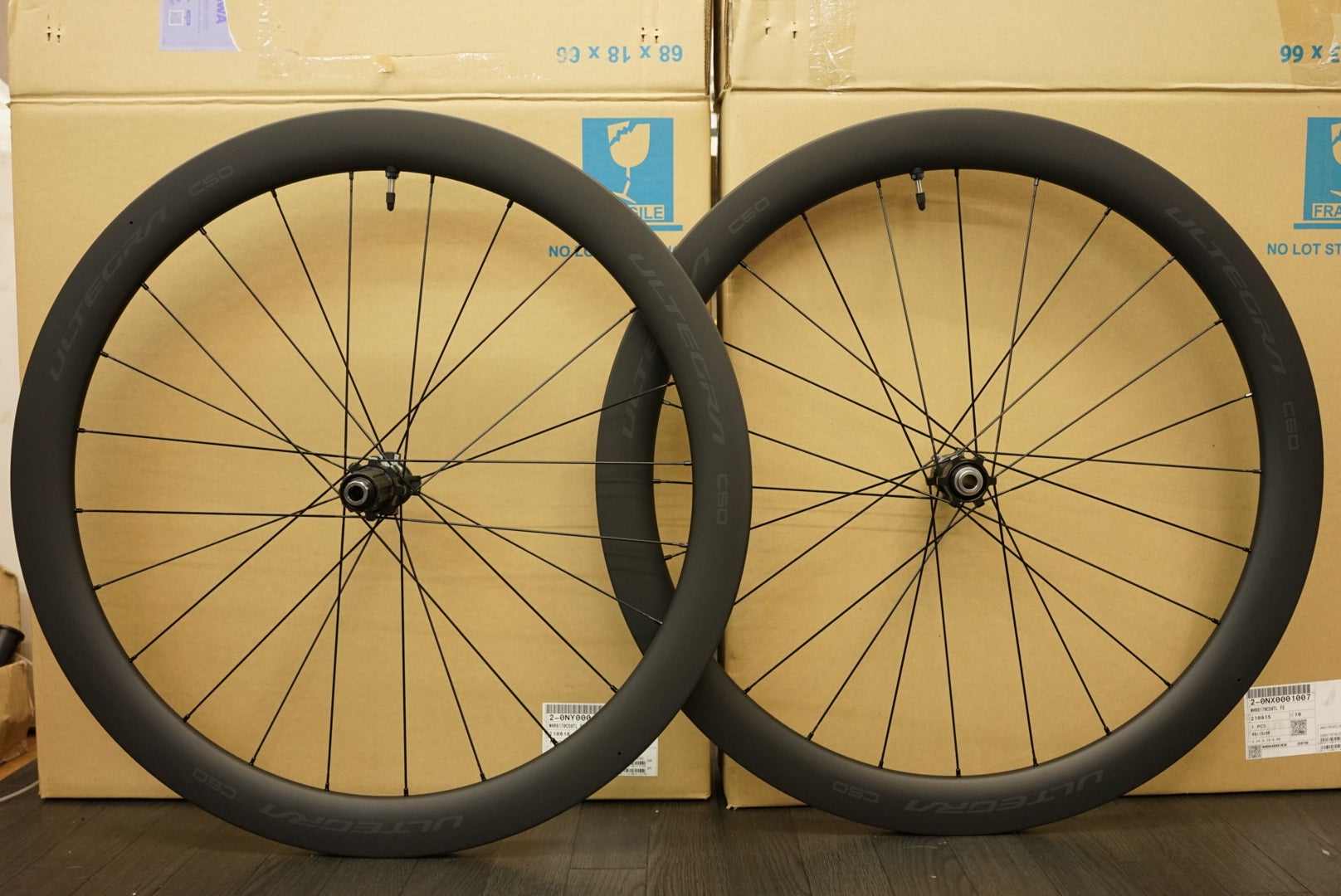 SHIMANOの新型アルテグラのカーボンホイールセットが入荷！ | CS