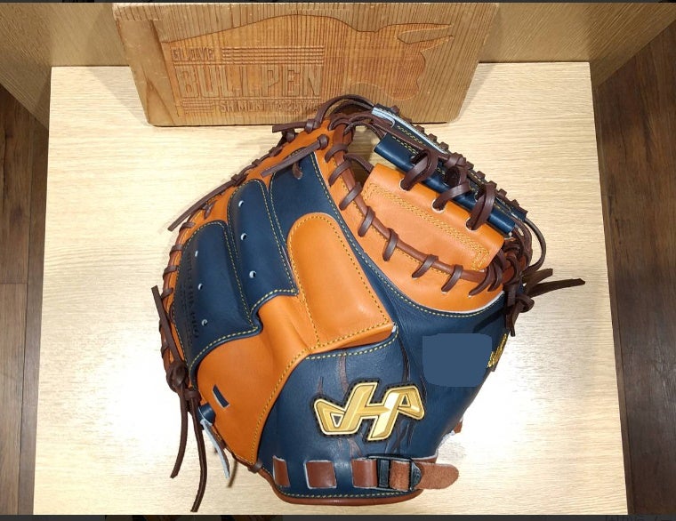 ハタケヤマ】オーダーキャッチャーミットM9型の芯幅を少しだけ狭くして