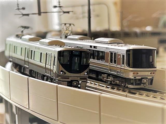 NゲージKATO】223系1000番台新快速 | EXPRESS DIARY3〜近畿圏鉄道の