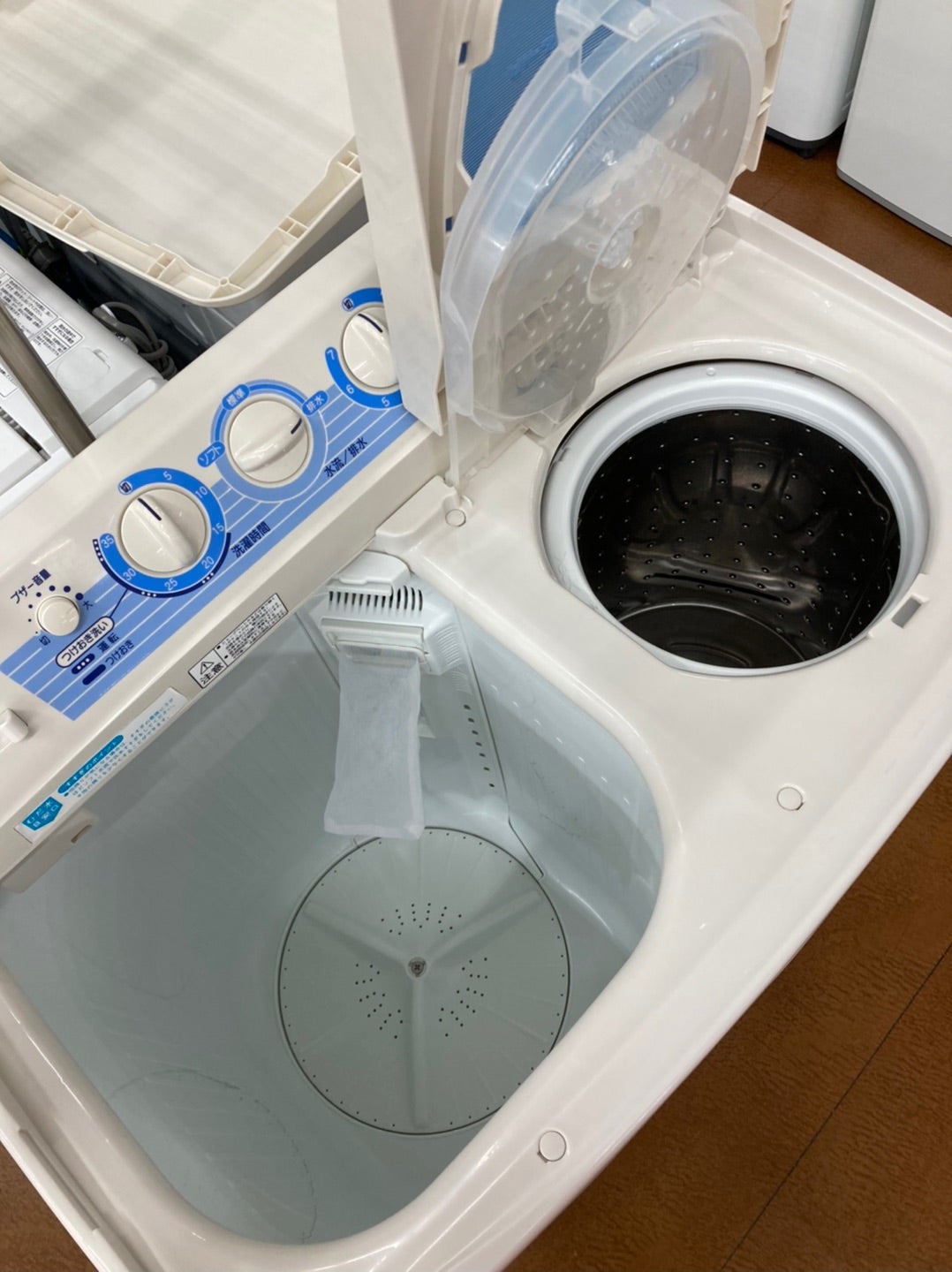 リサイクルショップ 岐阜市 二層式洗濯機 | サンタの創庫 ブログ 岐阜