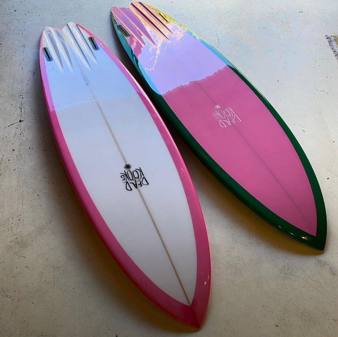 今日のショウタのチャンネル無しインヤン6'2でのサーフィン、次回入荷