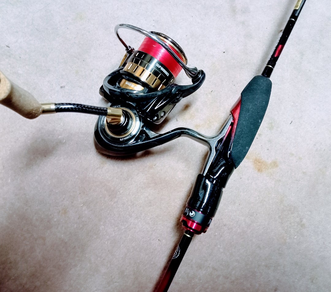 月下美人EX | 当たりを求めて魚往竿往