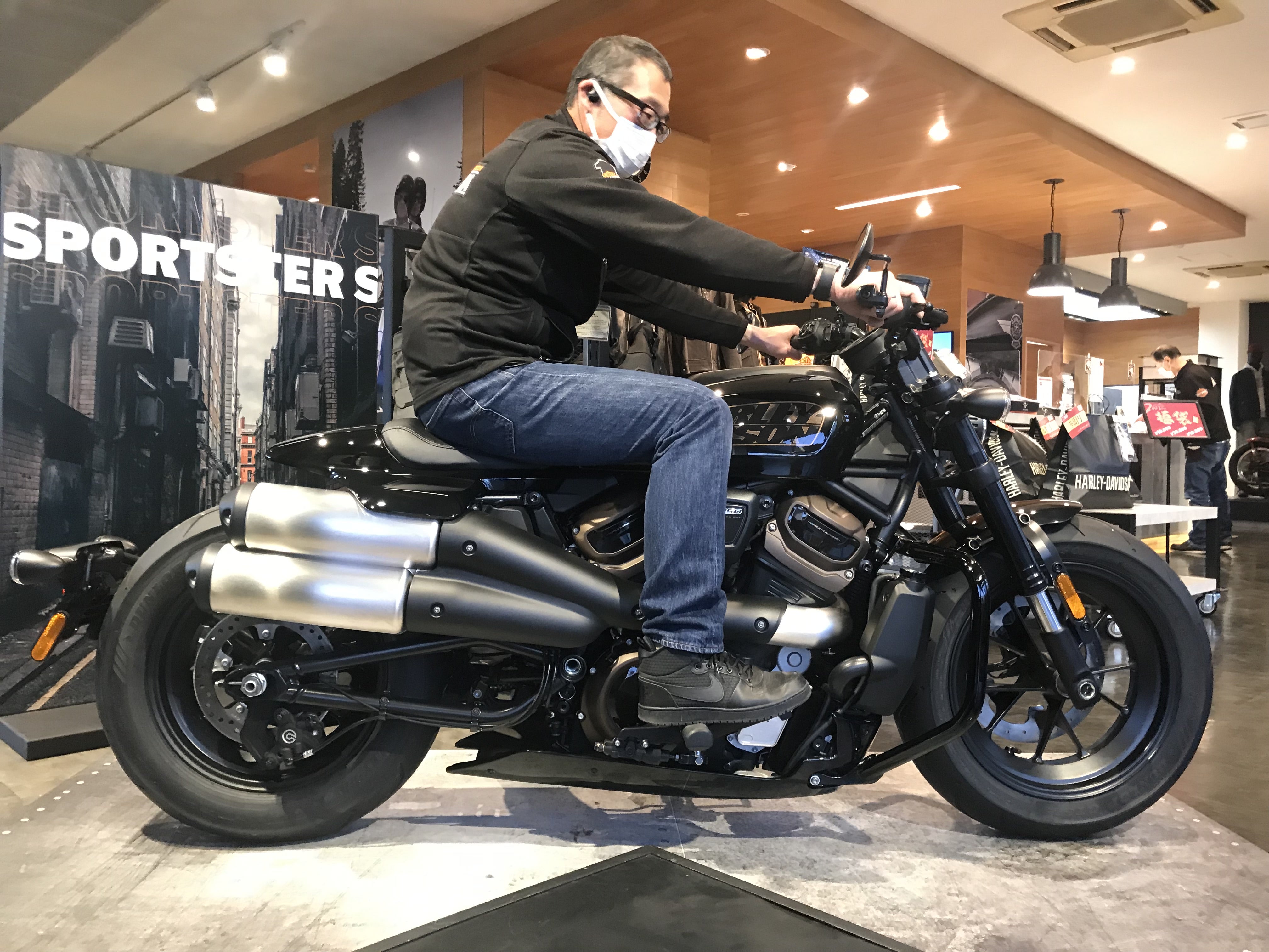 早速っ！ ミットコントロールKIT装着 | Harley-Davidson三鷹店