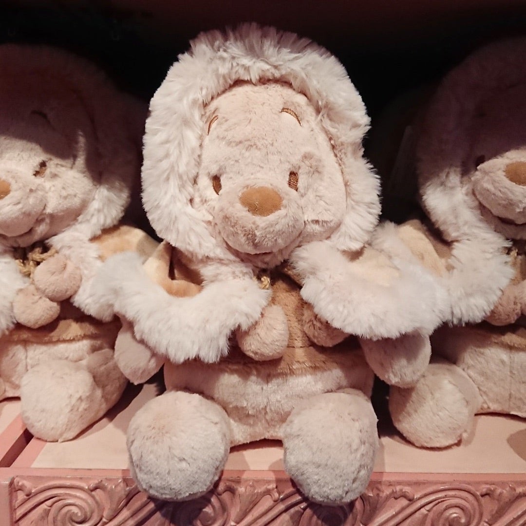 優しいベージュカラーが可愛い♡くまのプーさんのぬいぐるみ新発売