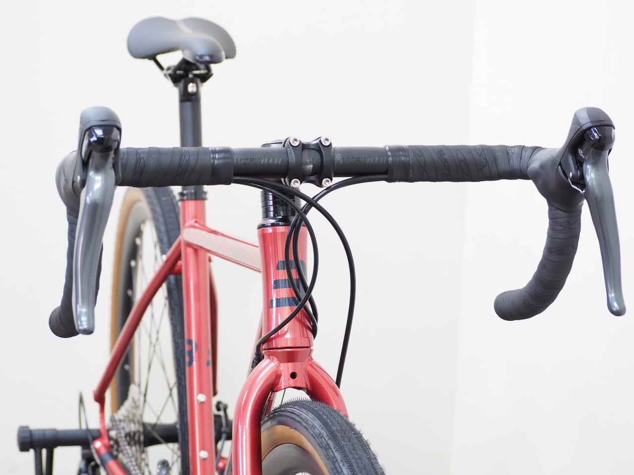 BASSO(バッソ)の手頃なグラベルバイク MARTE(マルテ) 2022年モデル！3