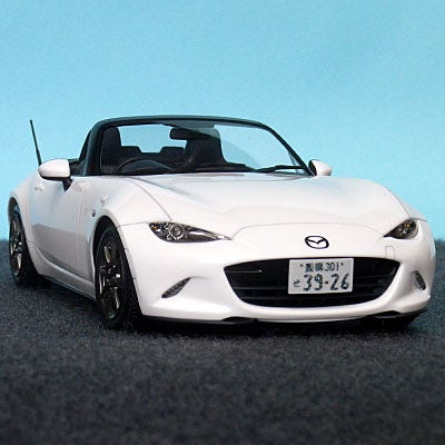 タミヤ製1/24マツダロードスターの製作（車体編） | プラモデルの