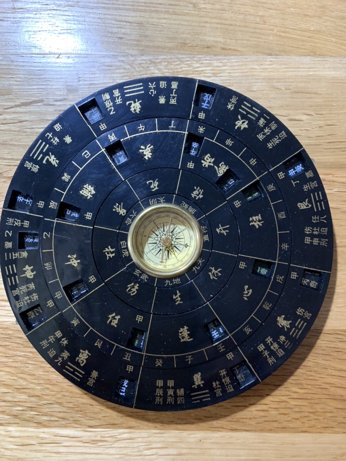 奇門遁甲とは（奇門遁甲の構造） | アーロン千生 【奇門遁甲講座