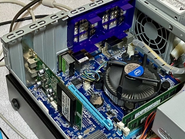 神田装備で買ったジャンク拡張ボード PLEX PX-W3PE PCIe 4ch TV
